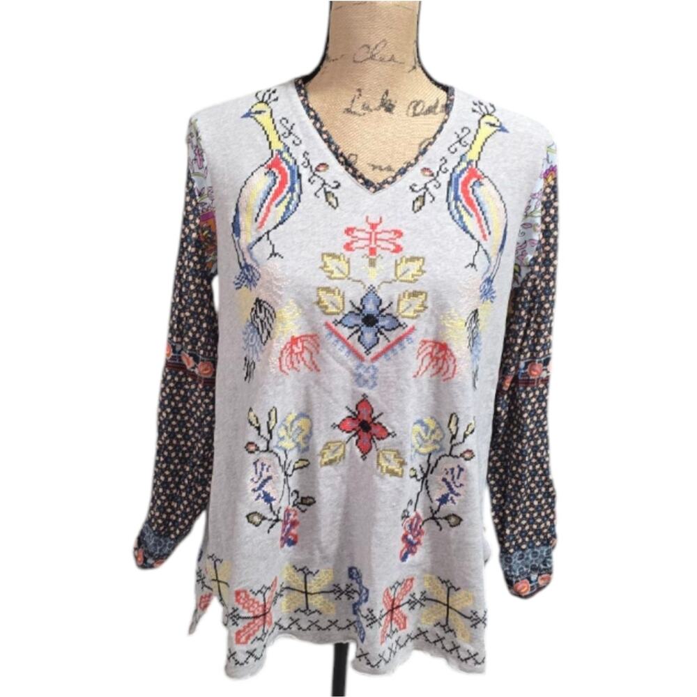 John Mark Embroidered Bird Mixed Media V-Neck Top Heather Grey Floral Size Small